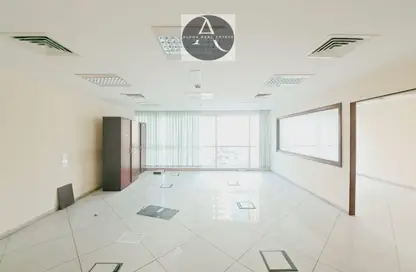 Office Space - Studio - 2 Bathrooms for rent in Al Rund Tower - Al Khan Lagoon - Al Khan - Sharjah