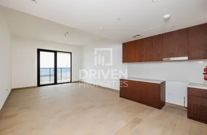 Apartment - 1 Bedroom - 1 Bathroom for sale in Le Pont - La Mer - Jumeirah - Dubai