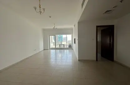 Apartment - 2 Bedrooms - 3 Bathrooms for rent in Burj Al Nujoom - Downtown Dubai - Dubai