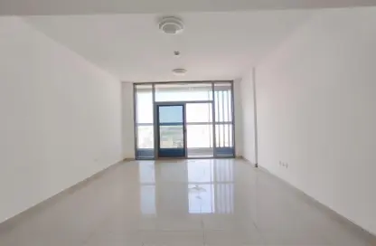 Apartment - 2 Bedrooms - 3 Bathrooms for rent in Muweileh Community - Muwaileh Commercial - Sharjah