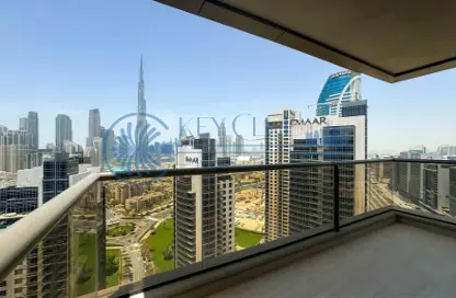 Apartment - 3 Bedrooms - 4 Bathrooms for rent in Elite Downtown Residence - Downtown Dubai - Dubai