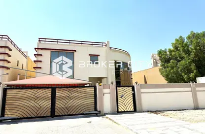 Villa - 5 Bedrooms - 7 Bathrooms for rent in Mohamed Bin Zayed Centre - Mohamed Bin Zayed City - Abu Dhabi