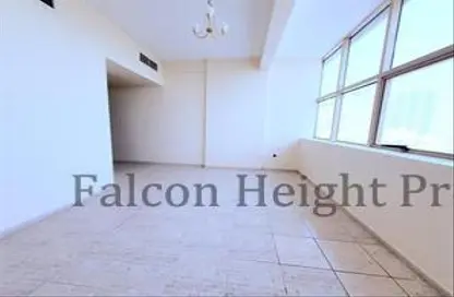 Apartment - 1 Bedroom - 1 Bathroom for rent in Dar Al Majaz - Jamal Abdul Nasser Street - Al Majaz - Sharjah