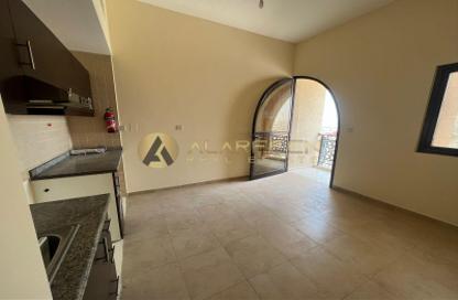 Apartment - 1 Bathroom for rent in Silicon Gates 1 - Silicon Gates - Dubai Silicon Oasis - Dubai