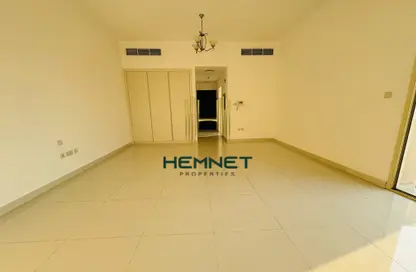 Apartment - 1 Bathroom for rent in Dilan Tower - Culture Village - Dubai