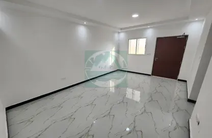 Apartment - 1 Bathroom for rent in Shakhbout City - Abu Dhabi