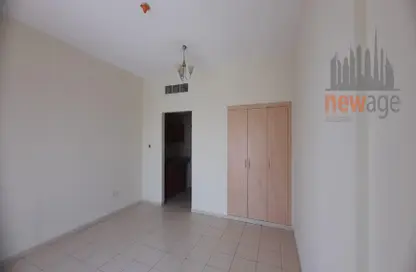 Apartment - 1 Bathroom for sale in IC1-EMR-22 - Emirates Cluster - International City - Dubai