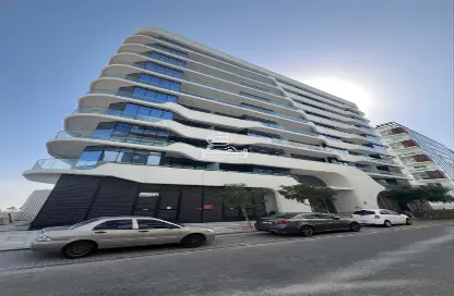 Apartment - 3 Bedrooms - 4 Bathrooms for rent in Al Raha Beach - Abu Dhabi