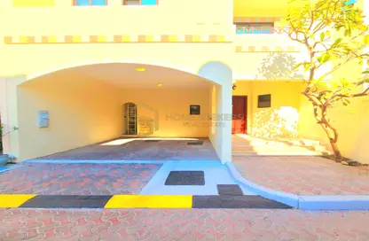 Villa - 4 Bedrooms - 5 Bathrooms for rent in Khalidiya Village - Al Khalidiya - Abu Dhabi