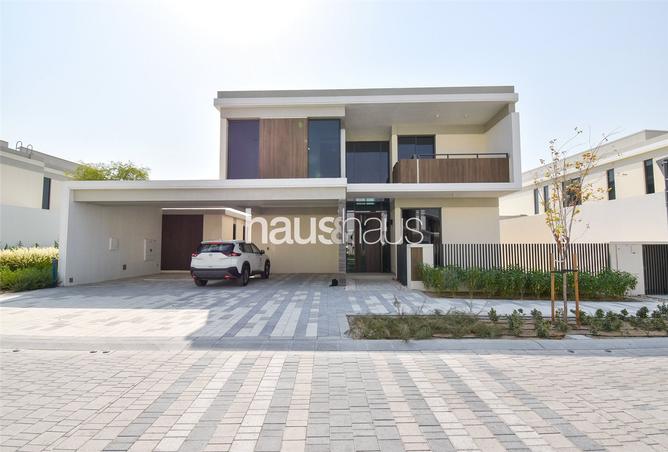 Villa - 5 Bedrooms - 6 Bathrooms for sale in Harmony - Tilal Al Ghaf - Dubai