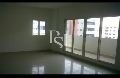 Apartment - 3 Bedrooms - 3 Bathrooms for sale in Tower 1 - Al Reef Downtown - Al Reef - Abu Dhabi