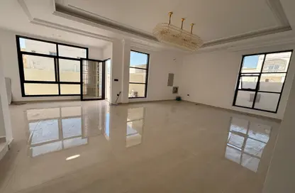 Villa - 4 Bedrooms - 6 Bathrooms for sale in Al Yasmeen 1 - Al Yasmeen - Ajman