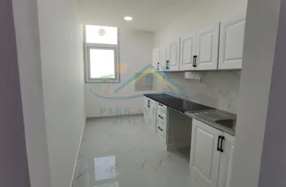 Apartment - 2 Bedrooms - 2 Bathrooms for rent in Shakhbout City - Abu Dhabi