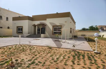 Villa - 4 Bedrooms - 5 Bathrooms for rent in Barsha South Villas - Al Barsha South - Al Barsha - Dubai