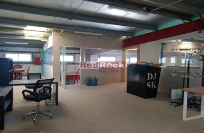 Warehouse - Studio - 2 Bathrooms for rent in Al Quoz Industrial Area 4 - Al Quoz Industrial Area - Al Quoz - Dubai