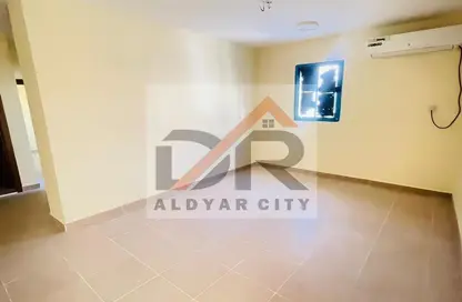 Apartment - 1 Bedroom - 1 Bathroom for rent in Al Rumailah building - Al Rumailah 2 - Al Rumaila - Ajman