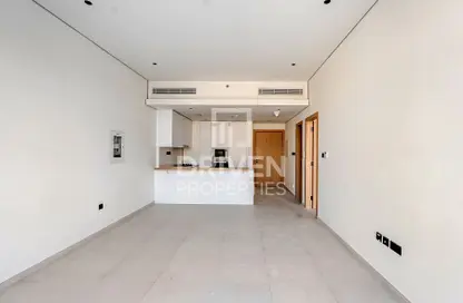 Apartment - 1 Bedroom - 2 Bathrooms for rent in Beverly Residence - Jumeirah Village Circle - Dubai