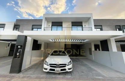 Villa - 3 Bedrooms - 4 Bathrooms for rent in Greenviews 2 - EMAAR South - Dubai South (Dubai World Central) - Dubai