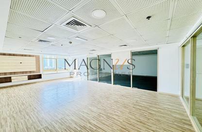 Office Space - Studio - 1 Bathroom for rent in Fortune Executive - JLT Cluster T - Jumeirah Lake Towers - Dubai