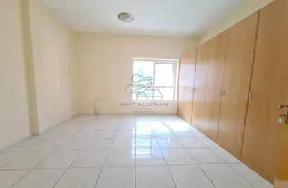 Apartment - 3 Bedrooms - 3 Bathrooms for rent in New Al Taawun Road - Al Taawun - Sharjah