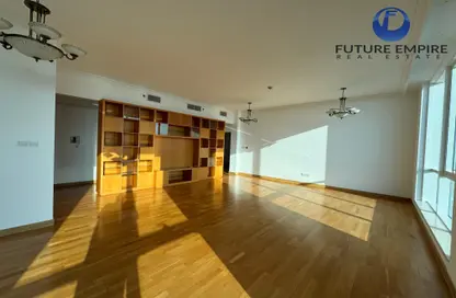 Penthouse - 3 Bedrooms - 5 Bathrooms for rent in Manazel Al Safa - Business Bay - Dubai