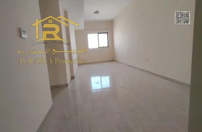 Apartment - 3 Bedrooms - 3 Bathrooms for rent in Al Jurf 3 - Al Jurf - Ajman Downtown - Ajman