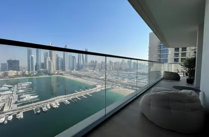 Apartment - 3 Bedrooms - 4 Bathrooms for rent in Marina Vista - EMAAR Beachfront - Dubai Harbour - Dubai