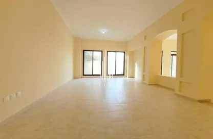 Villa - 5 Bedrooms - 6 Bathrooms for rent in Khalidiya Village - Al Khalidiya - Abu Dhabi