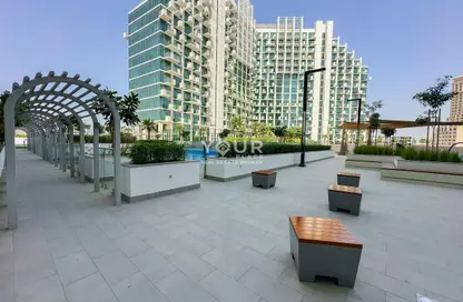 Apartment - 1 Bedroom - 2 Bathrooms for rent in Azizi Fawad Residence - Dubai Healthcare City - Dubai