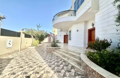 Villa - 5 Bedrooms - 7 Bathrooms for rent in Al Barsha 3 Villas - Al Barsha 3 - Al Barsha - Dubai