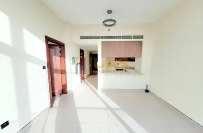 Apartment - 1 Bedroom - 2 Bathrooms for rent in Satwa Road - Al Satwa - Dubai