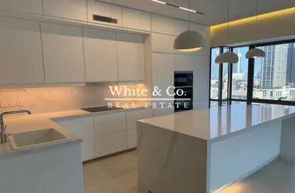 Apartment - 2 Bedrooms - 2 Bathrooms for sale in South Ridge 6 - South Ridge - Downtown Dubai - Dubai