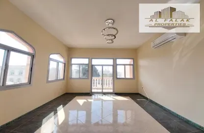 Villa - 5 Bedrooms - 7 Bathrooms for rent in Al Jazzat - Al Riqqa - Sharjah