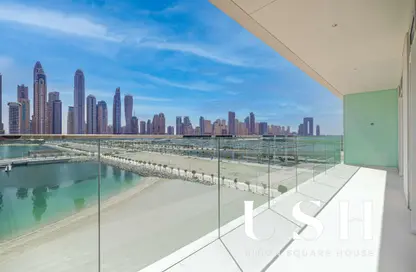 Apartment - 1 Bedroom - 1 Bathroom for sale in Sunrise Bay - EMAAR Beachfront - Dubai Harbour - Dubai