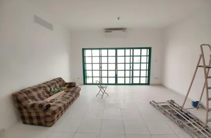 Living Room image for: Villa - 4 Bedrooms - 4 Bathrooms for rent in Al Qadsiya - Al Heerah - Sharjah, Image 1
