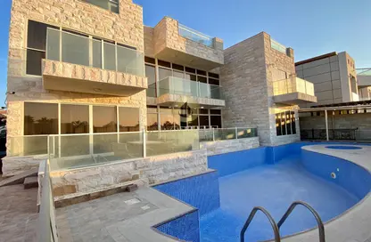 Villa - 5 Bedrooms - 6 Bathrooms for rent in Umm Suqeim 1 Villas - Umm Suqeim 1 - Umm Suqeim - Dubai