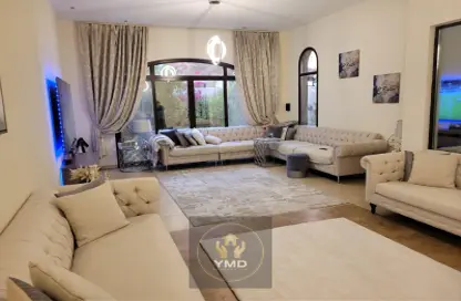 Living Room image for: Townhouse - 4 Bedrooms - 5 Bathrooms for sale in Naseem - Mudon - Dubai, Image 1