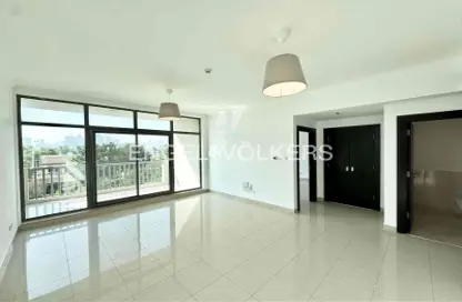 Apartment - 1 Bedroom - 2 Bathrooms for rent in The Links Golf Apartments - The Links - The Views - Dubai