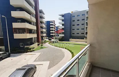 Apartment - 2 Bedrooms - 2 Bathrooms for sale in Tower 21 - Al Reef Downtown - Al Reef - Abu Dhabi