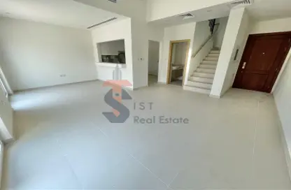 Townhouse - 2 Bedrooms - 4 Bathrooms for rent in Amaranta - Villanova - Dubai Land - Dubai