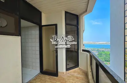 Apartment - 3 Bedrooms - 3 Bathrooms for rent in Corniche Residence - Corniche Road - Abu Dhabi