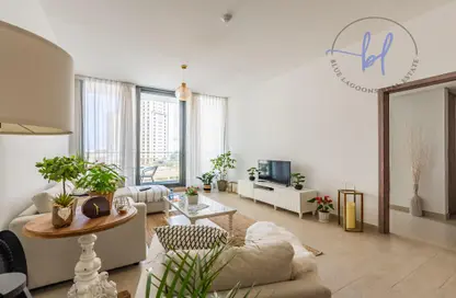 Apartment - 1 Bedroom - 2 Bathrooms for sale in LIV Residence - Dubai Marina - Dubai