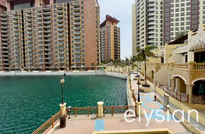 Apartment - 3 Bedrooms - 4 Bathrooms for rent in Marina Residences 6 - Marina Residences - Palm Jumeirah - Dubai