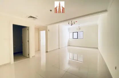 Apartment - 1 Bedroom - 2 Bathrooms for rent in Muwaileh 29 Building - Muwaileh - Sharjah