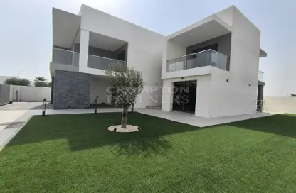 Villa - 4 Bedrooms - 5 Bathrooms for sale in Redwoods - Yas Acres - Yas Island - Abu Dhabi