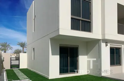 Townhouse - 4 Bedrooms - 3 Bathrooms for sale in Hayat Townhouses - Town Square - Dubai