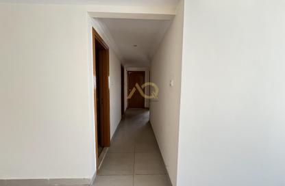 Apartment - 2 Bedrooms - 2 Bathrooms for rent in Al Hafeet Tower 8 - Al Nahda - Sharjah