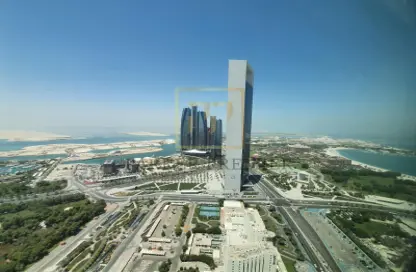 Apartment - 4 Bedrooms - 5 Bathrooms for rent in Nation Towers - Corniche Road - Abu Dhabi