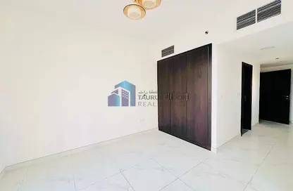 Apartment - 2 Bedrooms - 3 Bathrooms for rent in Al Jadaf Building - Al Jaddaf - Dubai