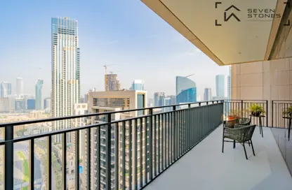 Apartment - 2 Bedrooms - 3 Bathrooms for sale in Boulevard Crescent 2 - BLVD Crescent - Downtown Dubai - Dubai